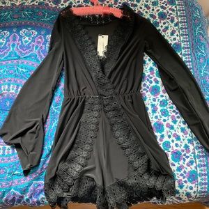 Never been worn, still has a tag on it.